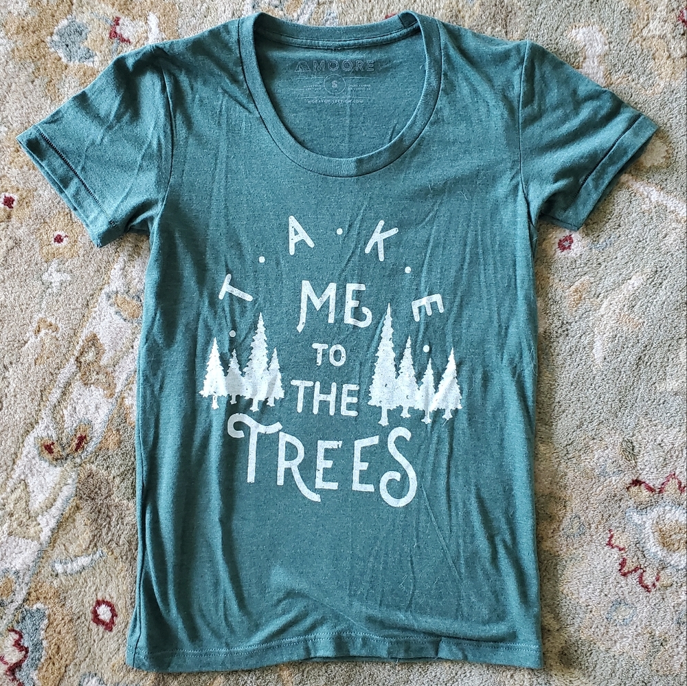 Graphic tee